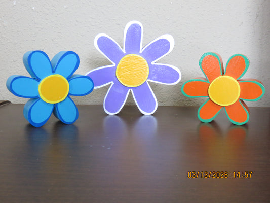 3 Wooden Spring Flowers — Reclaimed Lumber